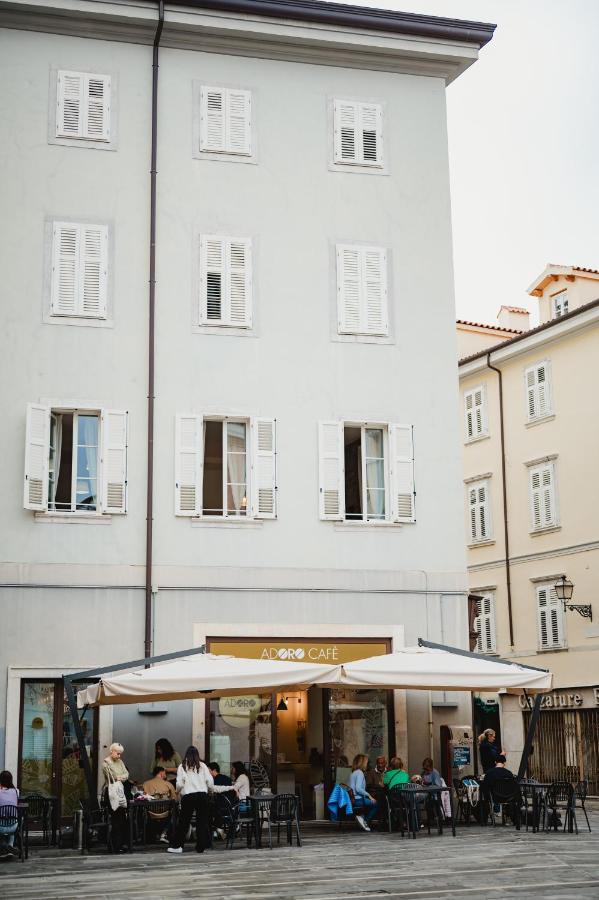 Monolocale Marino In Centro Storico Trieste Exterior foto